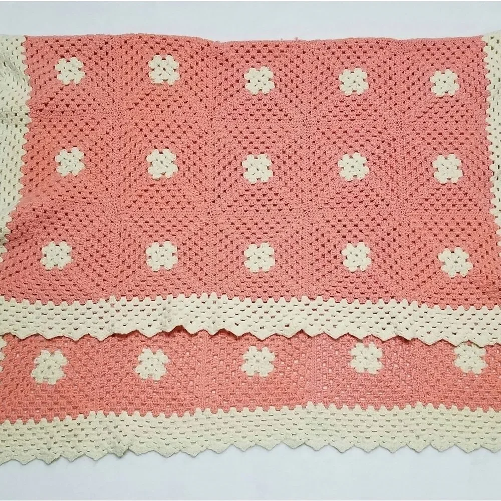 VINTAGE Granny Square Floral Boho Crochet Afghan